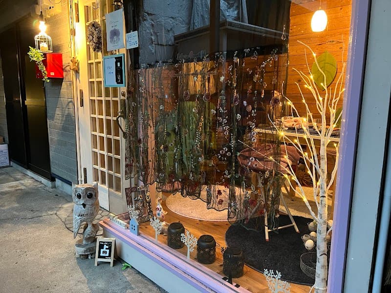 看板のない占い店🔯Atelier moon child アトリエムーンチャイルド 蒼生月子