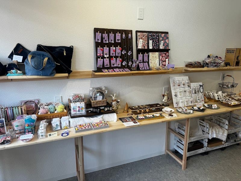 結び芽占いの館