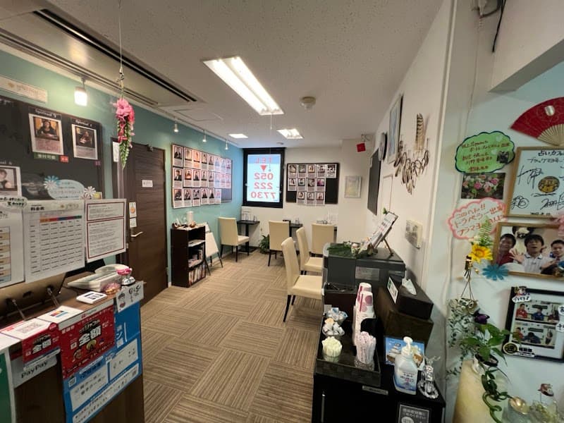 名古屋占いカフェ