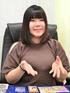 桑鶴あも先生