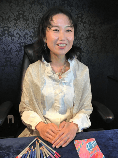 門鈴明日香先生