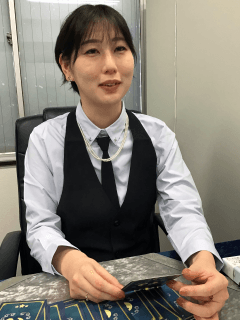 白猫うい先生