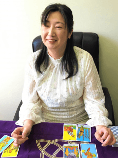 仲間彩葉先生