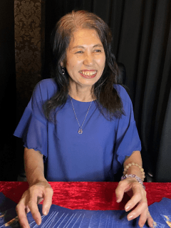 優美愛先生