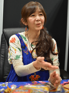 摩耶子先生